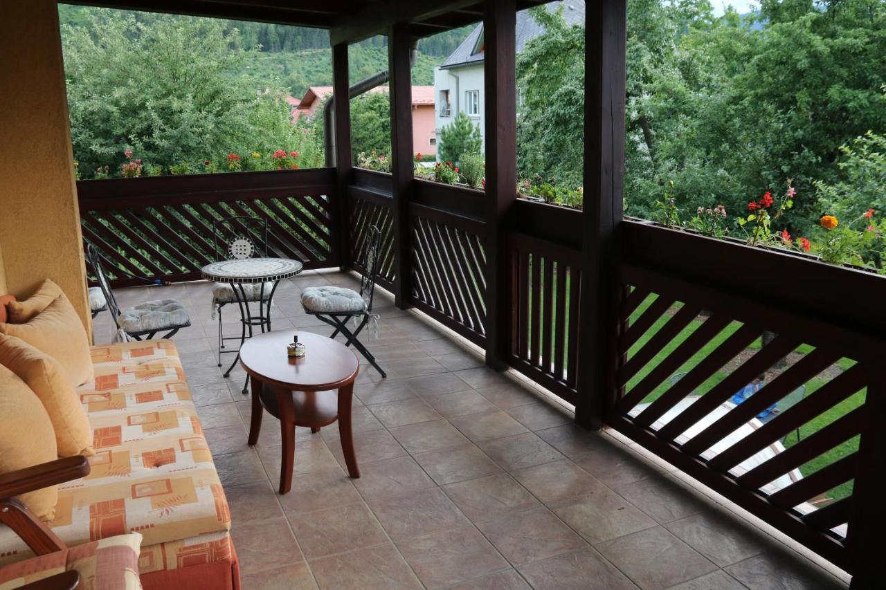 Holiday home Domcek V Zahrade Liptovsky Hradok